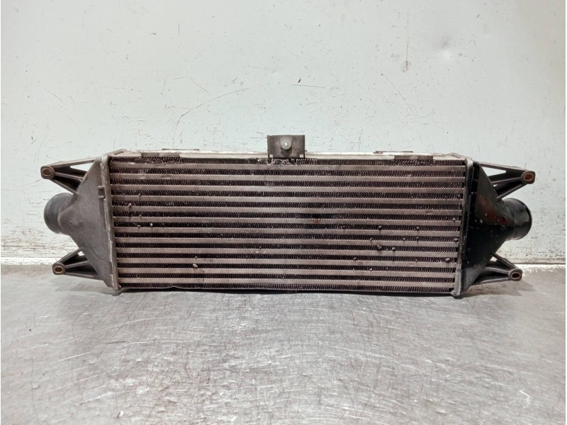 Recambio de intercooler para iveco daily caja cerrada (1999 =>) referencia OEM IAM 866966000  