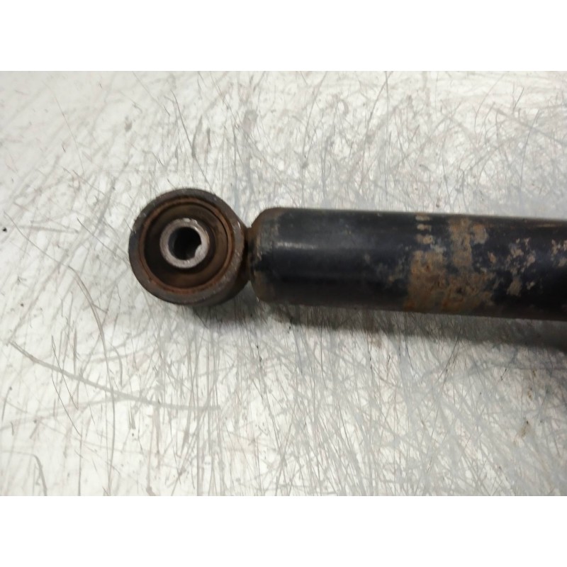 Recambio de amortiguador delantero izquierdo para kia sorento 2.5 crdi cat referencia OEM IAM   