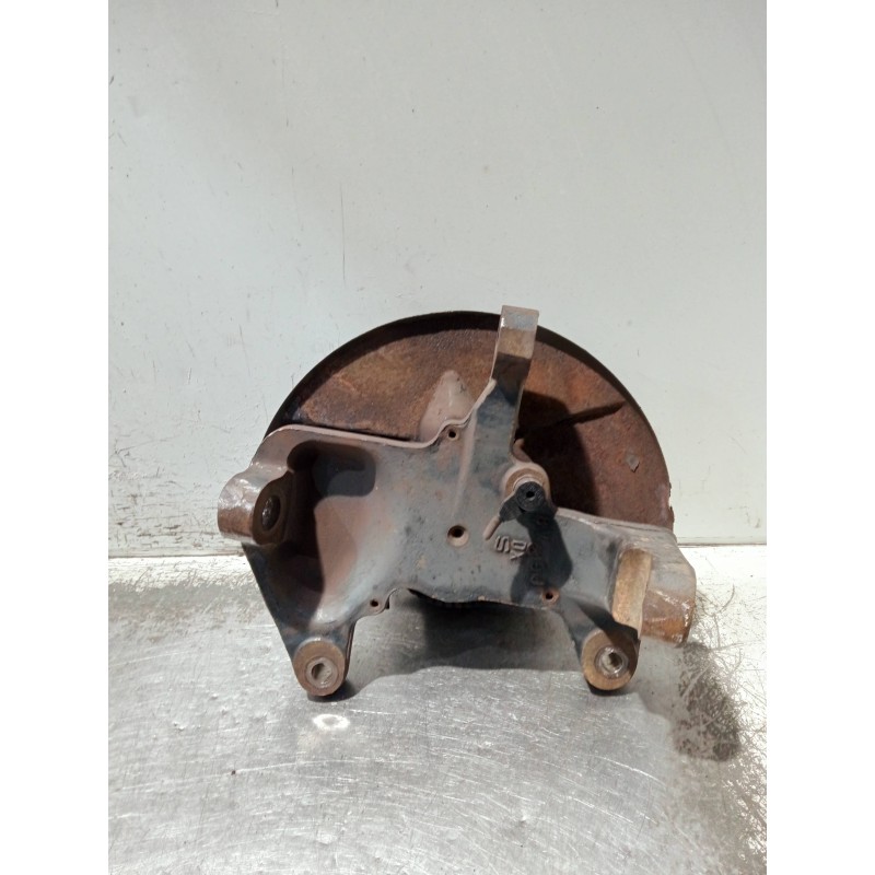 Recambio de mangueta delantera derecha para iveco daily caja cerrada (1999 =>) referencia OEM IAM   
