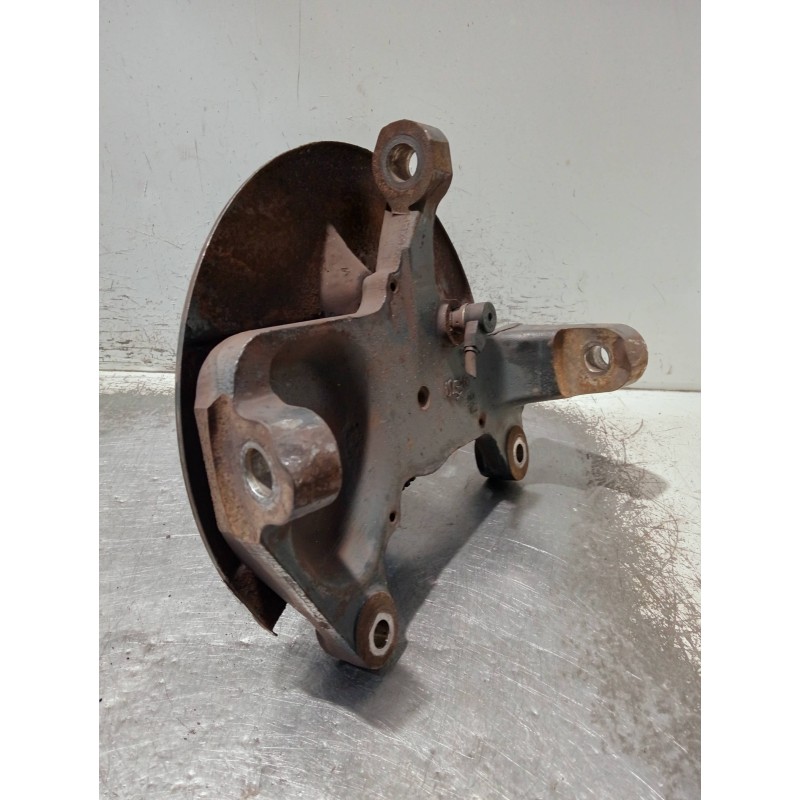 Recambio de mangueta delantera derecha para iveco daily caja cerrada (1999 =>) referencia OEM IAM   