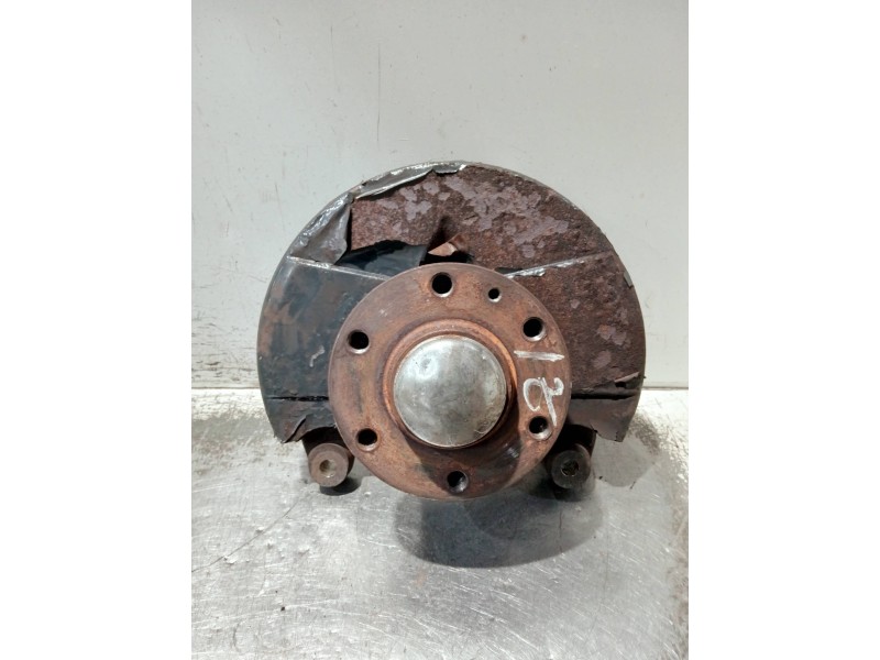 Recambio de mangueta delantera izquierda para iveco daily caja cerrada (1999 =>) referencia OEM IAM   
