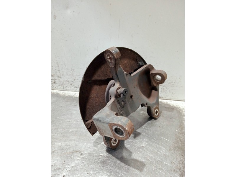 Recambio de mangueta delantera izquierda para iveco daily caja cerrada (1999 =>) referencia OEM IAM   