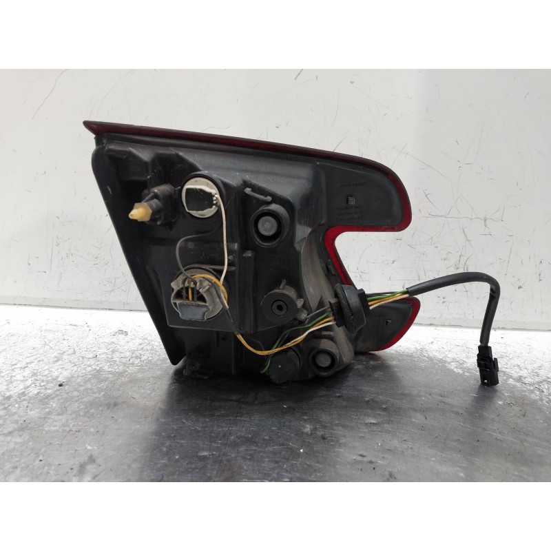 Recambio de piloto trasero derecho interior para renault megane iii sport tourer gt referencia OEM IAM 265500027R 89319421 