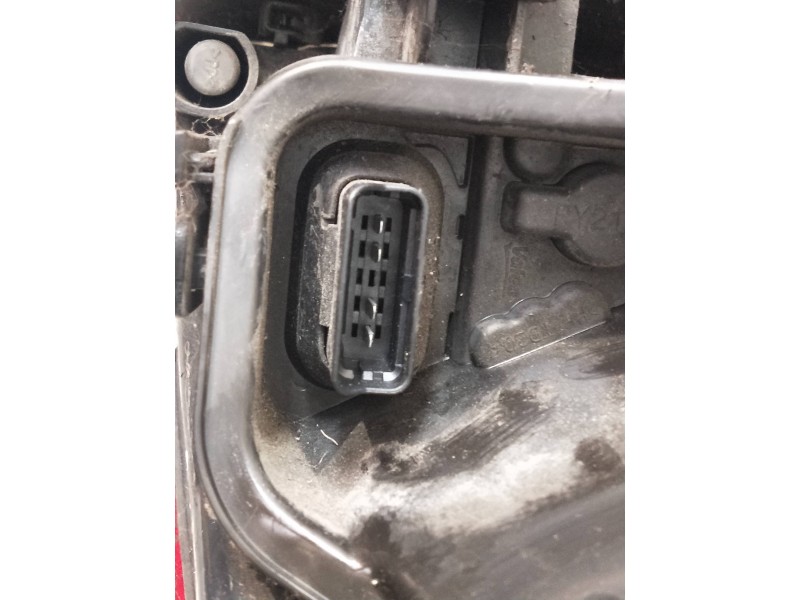 Recambio de piloto trasero izquierdo para renault megane iii sport tourer gt referencia OEM IAM 265550010R  