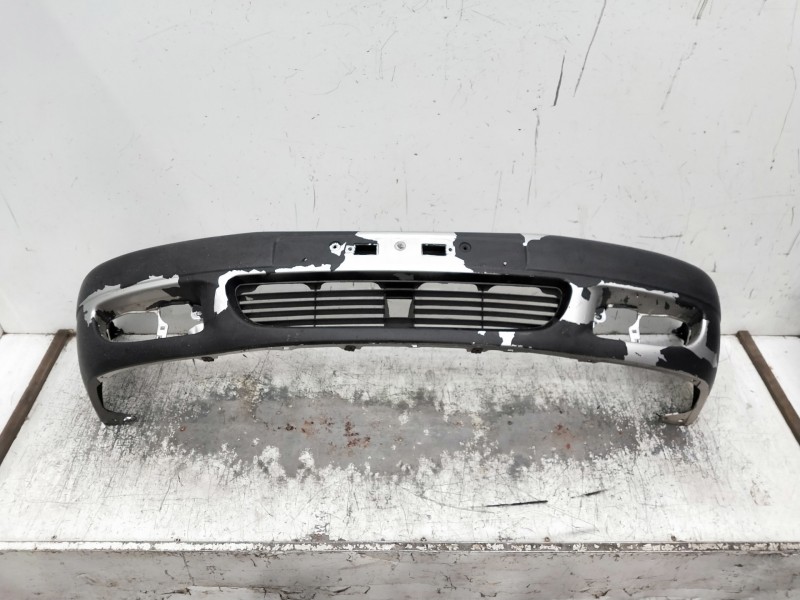 Recambio de paragolpes delantero para toyota corolla (e11) referencia OEM IAM   