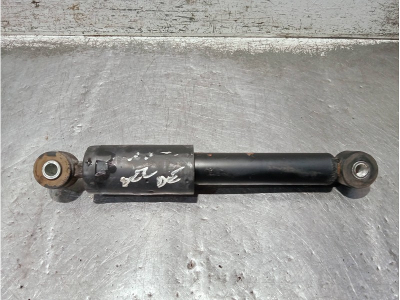 Recambio de amortiguador delantero derecho para iveco daily caja cerrada (1999 =>) referencia OEM IAM 504195995  
