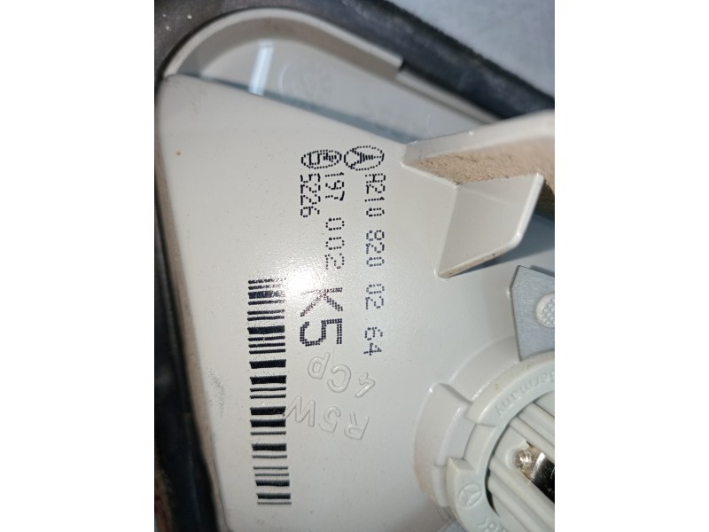 Recambio de piloto trasero derecho para mercedes clase e (w210) berlina diesel referencia OEM IAM A2108200264 197042R 