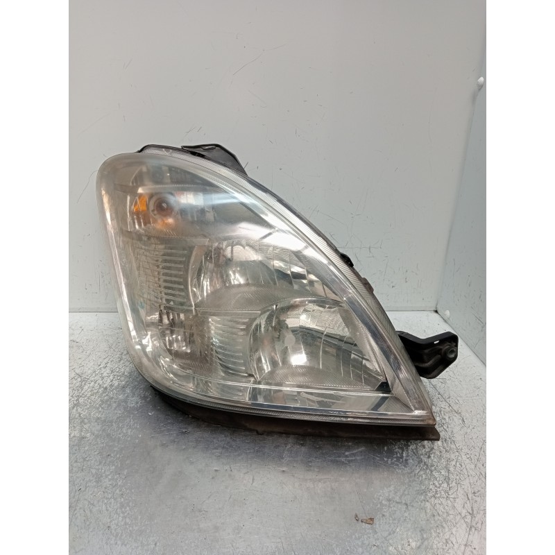 Recambio de faro derecho para iveco daily caja cerrada (1999 =>) referencia OEM IAM 69500010  