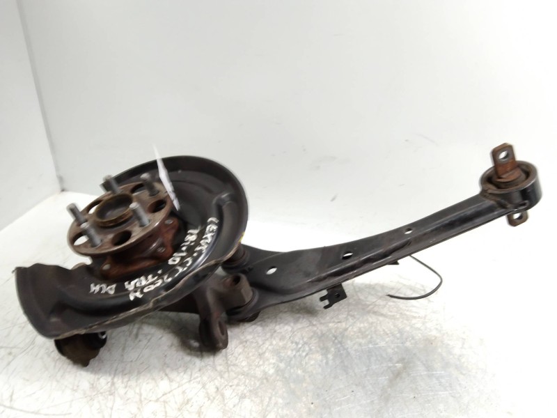 Recambio de mangueta trasera derecha para lexus ct 200h referencia OEM IAM   