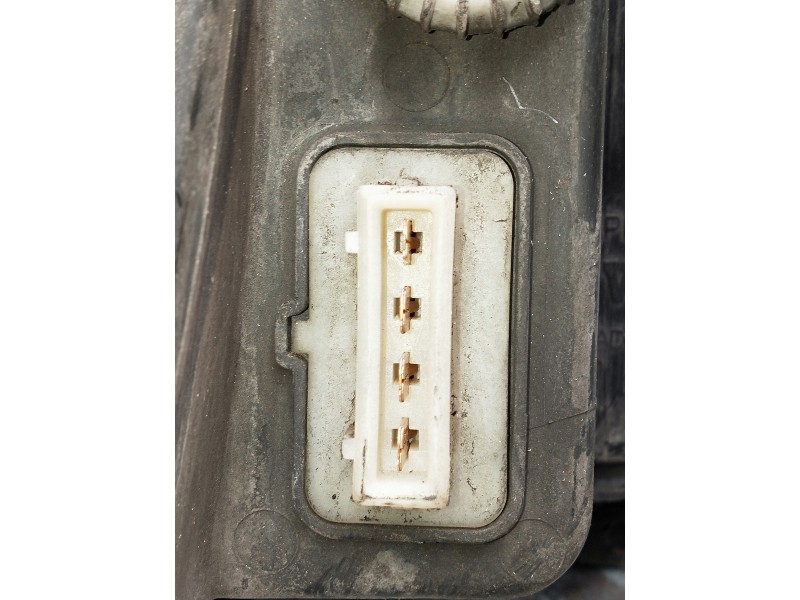 Recambio de faro izquierdo para seat ibiza (6k) referencia OEM IAM 6K0941009A 67735431 