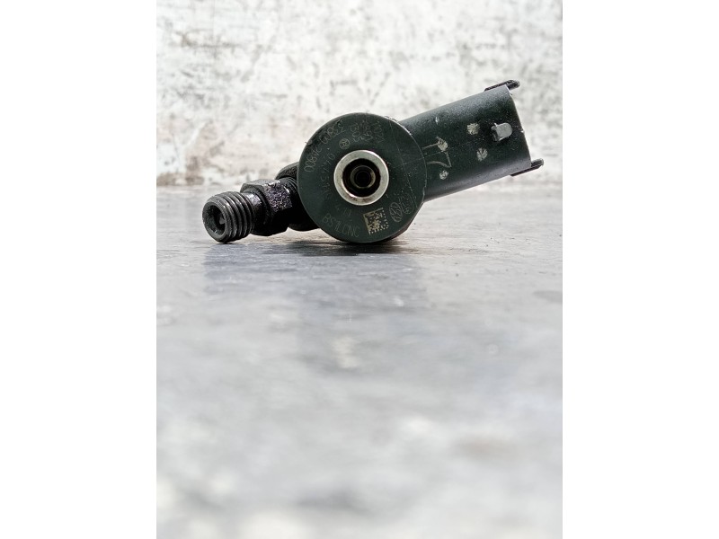 Recambio de inyector para hyundai ix35 referencia OEM IAM 0445110411 338002A800 BOSCH