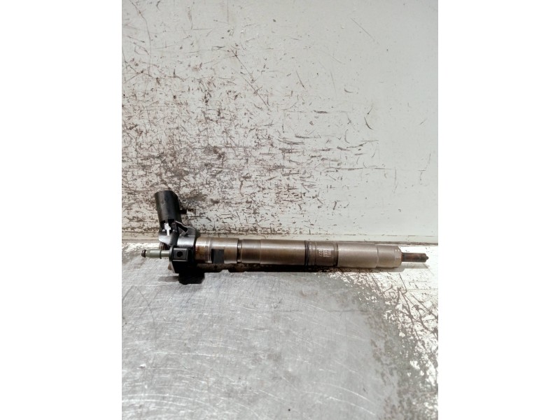 Recambio de inyector para audi a4 ber. (b8) referencia OEM IAM 03L130277 0445116030 BOSCH