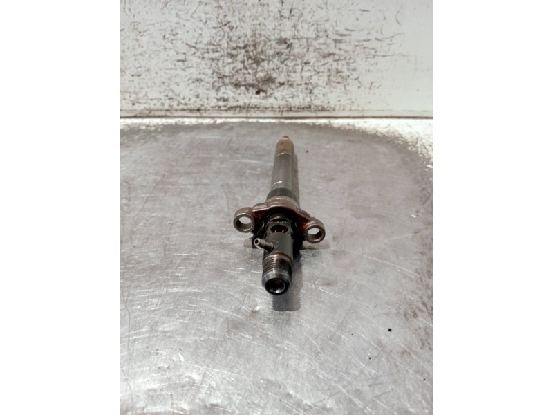 Recambio de inyector para peugeot 407 sw referencia OEM IAM 9656389980 EJBR03801D DELPHI