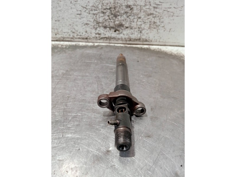 Recambio de inyector para peugeot 407 sw referencia OEM IAM 9656389980 EJBR03801D DELPHI