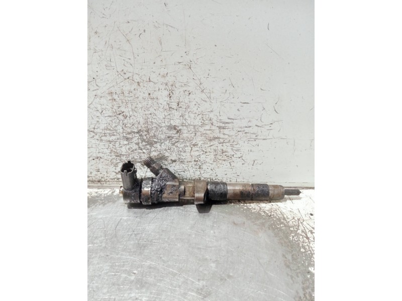 Recambio de inyector para renault espace iv (jk0) referencia OEM IAM 8200084534 0445110084 BOSCH