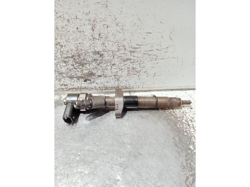 Recambio de inyector para renault espace iv (jk0) referencia OEM IAM 8200084534 0445110084 BOSCH