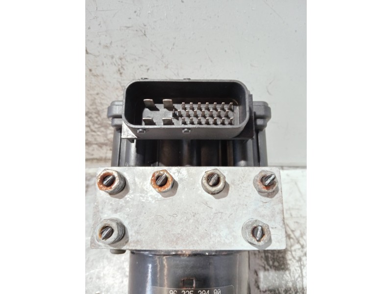 Recambio de abs para peugeot 206 berlina referencia OEM IAM 9632539480 10020401944 10094811053