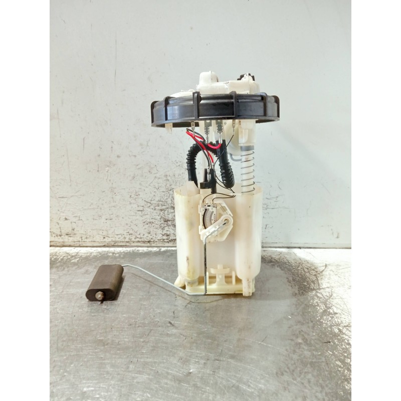 Recambio de bomba combustible para peugeot 206 berlina referencia OEM IAM 9633294680C  