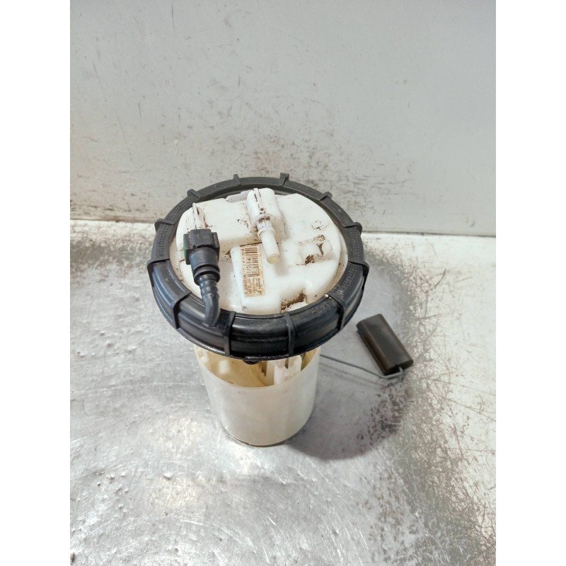 Recambio de bomba combustible para peugeot 206 berlina referencia OEM IAM 9633294680C  