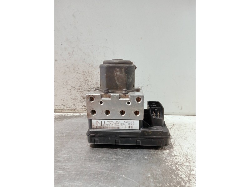 Recambio de abs para toyota corolla (e11) referencia OEM IAM 4451012310 8954112120 