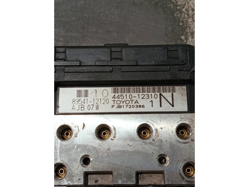 Recambio de abs para toyota corolla (e11) referencia OEM IAM 4451012310 8954112120 
