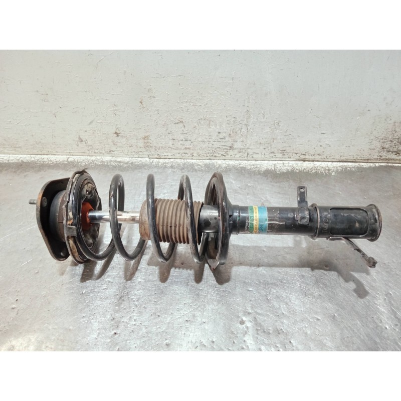 Recambio de amortiguador delantero derecho para toyota corolla (e11) referencia OEM IAM   