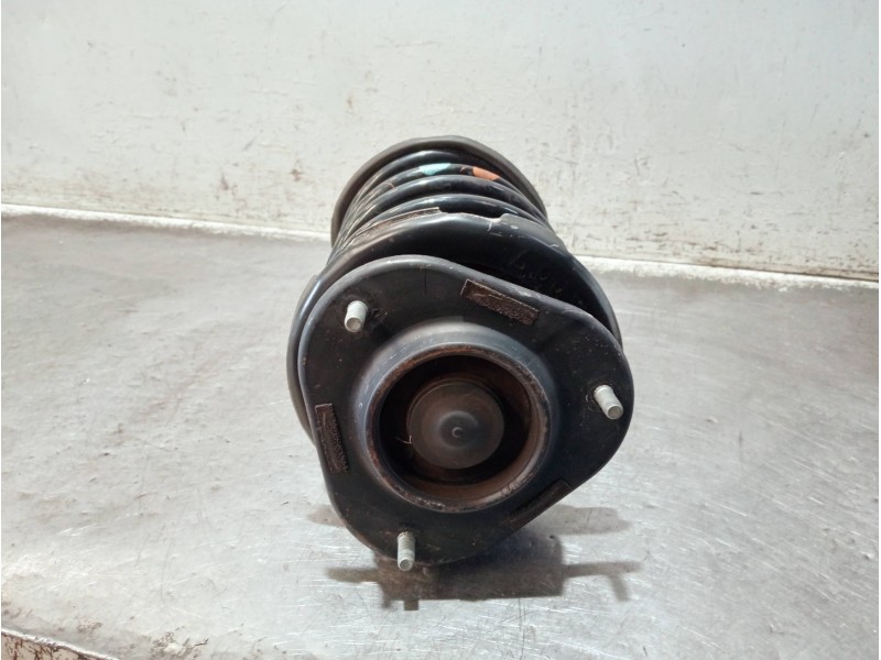 Recambio de amortiguador delantero derecho para toyota corolla (e11) referencia OEM IAM   