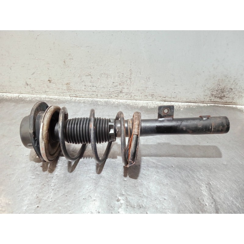 Recambio de amortiguador delantero izquierdo para peugeot 206 berlina referencia OEM IAM 633730  