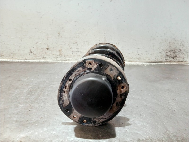 Recambio de amortiguador delantero izquierdo para peugeot 206 berlina referencia OEM IAM 633730  