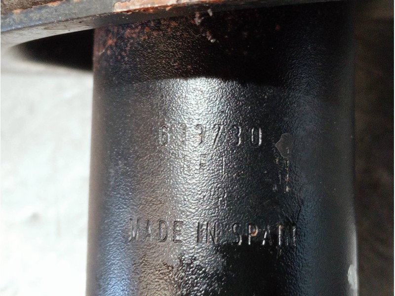Recambio de amortiguador delantero izquierdo para peugeot 206 berlina referencia OEM IAM 633730  