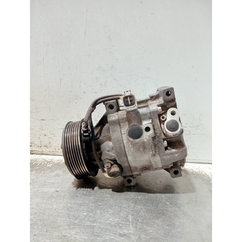Recambio de compresor aire acondicionado para toyota corolla (e11) referencia OEM IAM 4472206272  
