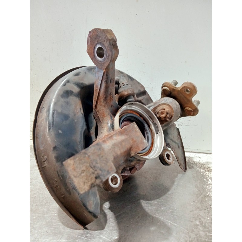 Recambio de mangueta delantera derecha para toyota corolla (e11) referencia OEM IAM   