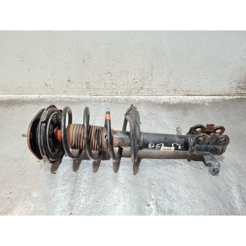 Recambio de amortiguador delantero izquierdo para toyota corolla (e11) referencia OEM IAM   