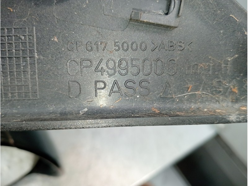 Recambio de retrovisor derecho para peugeot 206 berlina referencia OEM IAM 4995000 6175000 