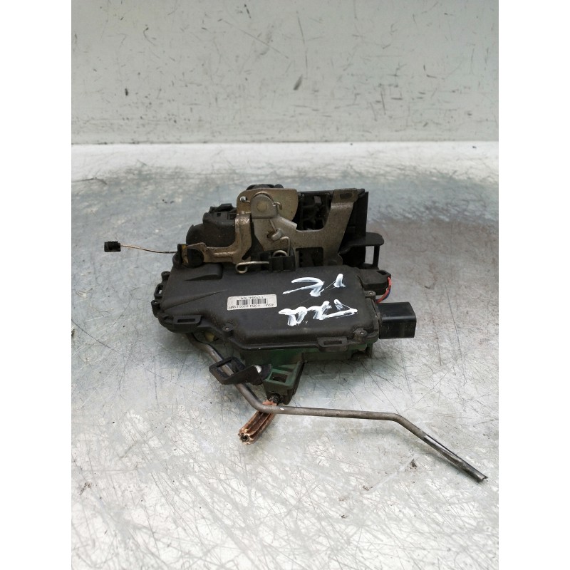 Recambio de motor cierre centralizado trasero izquierdo para seat leon (1m1) referencia OEM IAM Y3B4839015M  