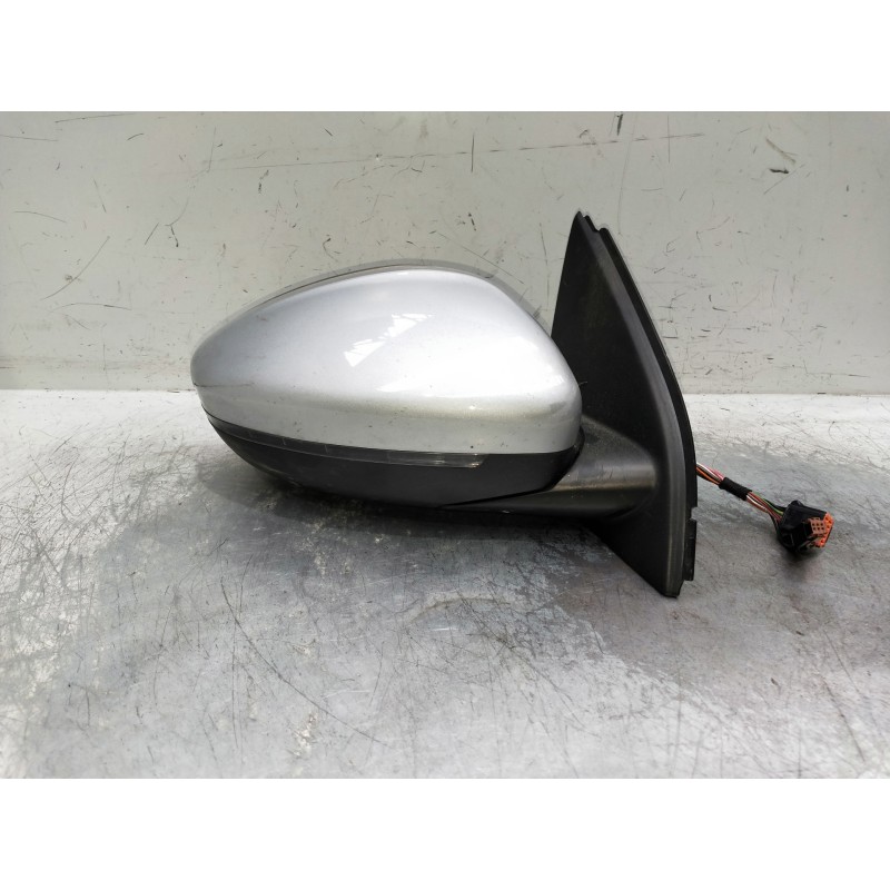 Recambio de retrovisor derecho para peugeot 308 referencia OEM IAM ELECTRICO 2 ENCHUFES 2 Y 11 CABLES