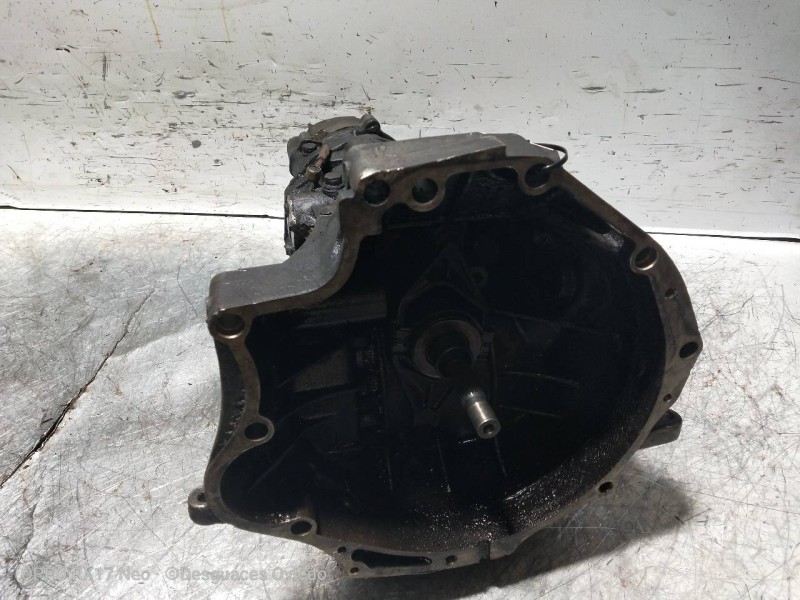 Recambio de caja cambios para audi 200 (447) referencia OEM IAM MQ 04111  Recambio de caja cambios para audi 200 (447) referencia OEM IAM MQ 04111