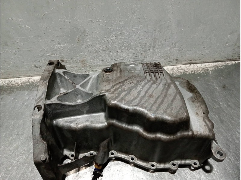 Recambio de carter para renault clio iv referencia OEM IAM 11115870R  