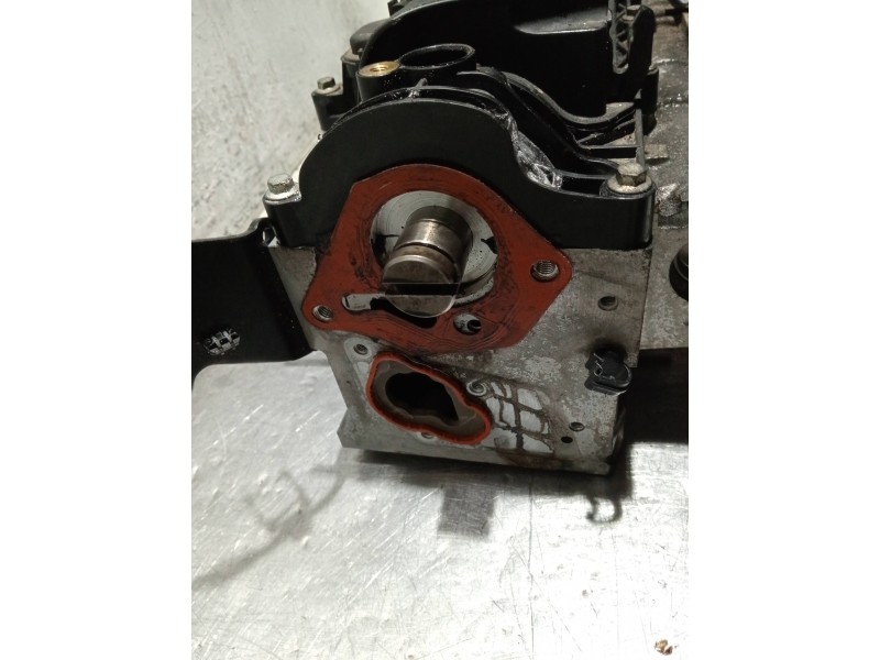 Recambio de culata para renault clio iv referencia OEM IAM 110428257R  