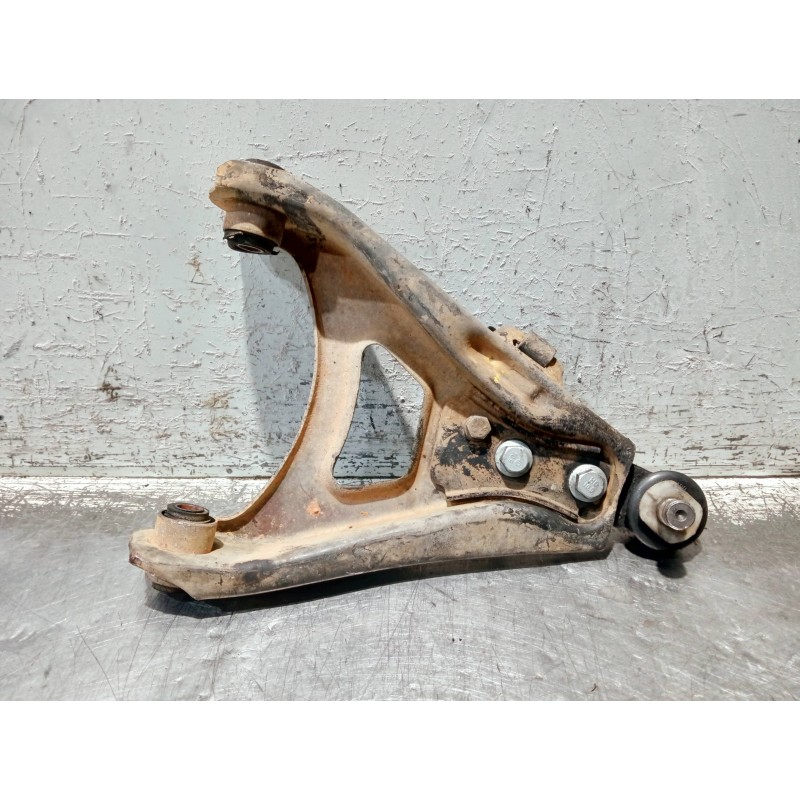 Recambio de brazo suspension inferior delantero izquierdo para renault rapid/express (f40) referencia OEM IAM   