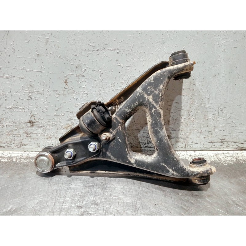 Recambio de brazo suspension inferior delantero izquierdo para renault rapid/express (f40) referencia OEM IAM   