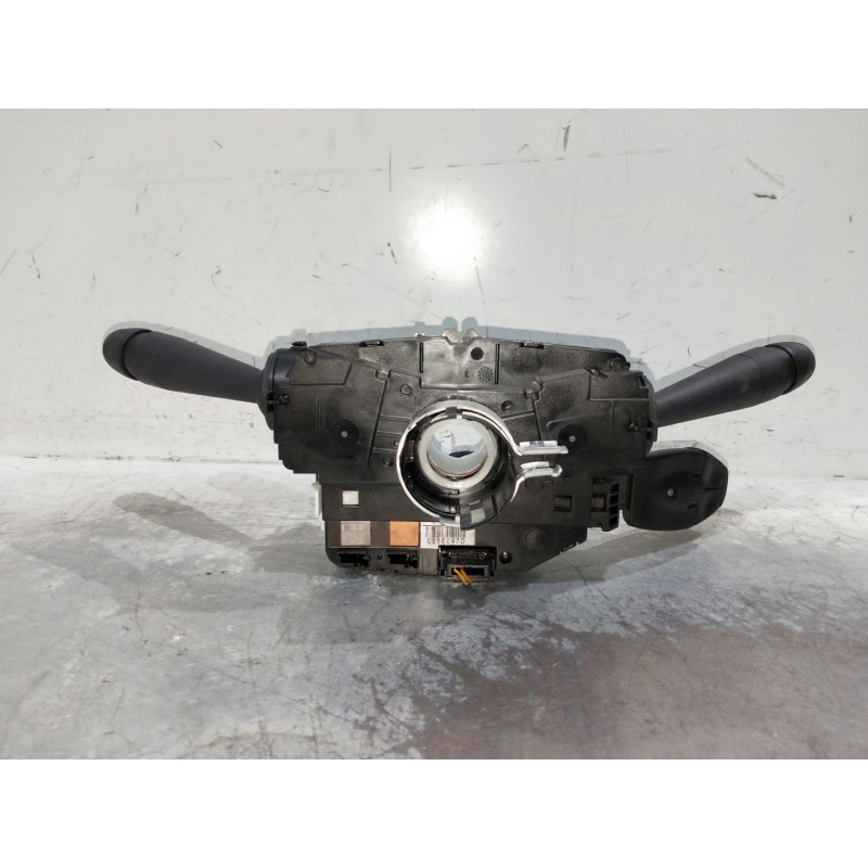 Recambio de mando luces para peugeot 308 referencia OEM IAM E10677120 CS1EC970 