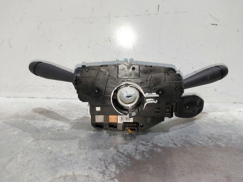 Recambio de mando luces para peugeot 308 referencia OEM IAM E10677120 CS1EC970 