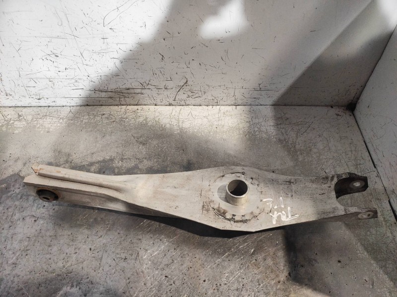 Recambio de brazo suspension inferior trasero izquierdo para opel insignia sports tourer selective referencia OEM IAM   