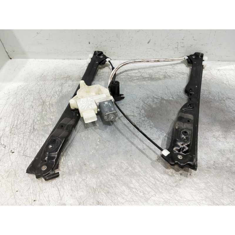 Recambio de elevalunas delantero derecho para peugeot 308 referencia OEM IAM 9677734780  5P