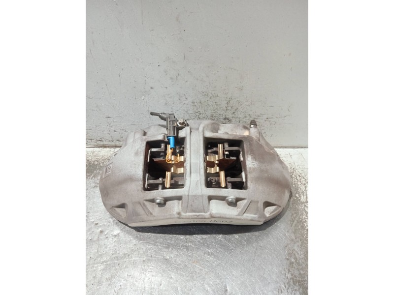 Recambio de pinza freno delantera derecha para mercedes clase c (w206) c 220 d referencia OEM IAM 20D1810800  