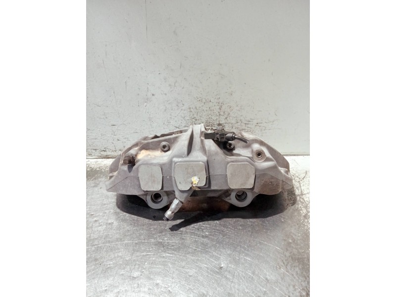 Recambio de pinza freno delantera derecha para mercedes clase c (w206) c 220 d referencia OEM IAM 20D1810800  