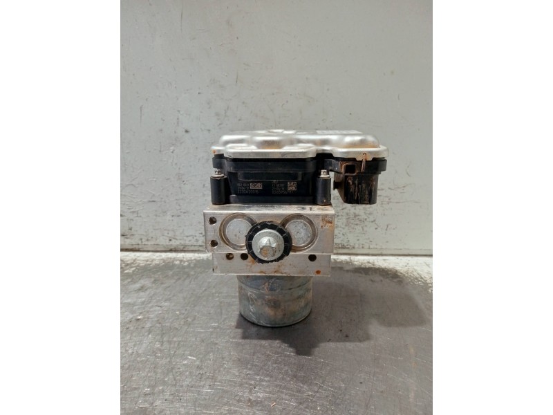 Recambio de abs para mercedes clase c (w206) c 220 d referencia OEM IAM 0265956797 0265295990 A2239002823