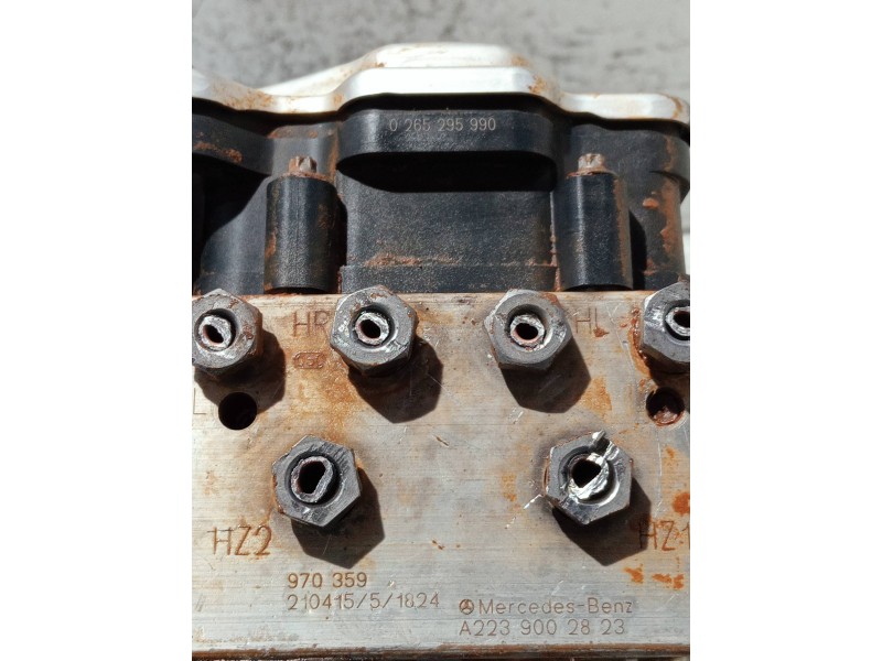 Recambio de abs para mercedes clase c (w206) c 220 d referencia OEM IAM 0265956797 0265295990 A2239002823
