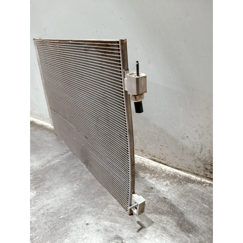 Recambio de condensador / radiador aire acondicionado para mercedes clase c (w206) c 220 d referencia OEM IAM A0995000201  